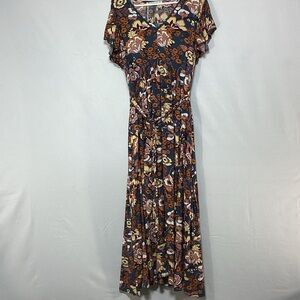 NWT Rusttydustty 1xl modern bohemian crush Floral V-Neck Dress